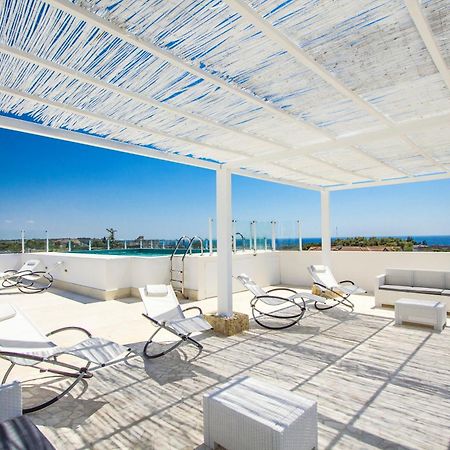 Aparthotel Residence Ludovica - Piscina Panoramica Vista Mare Santa Maria al Bagno Ngoại thất bức ảnh