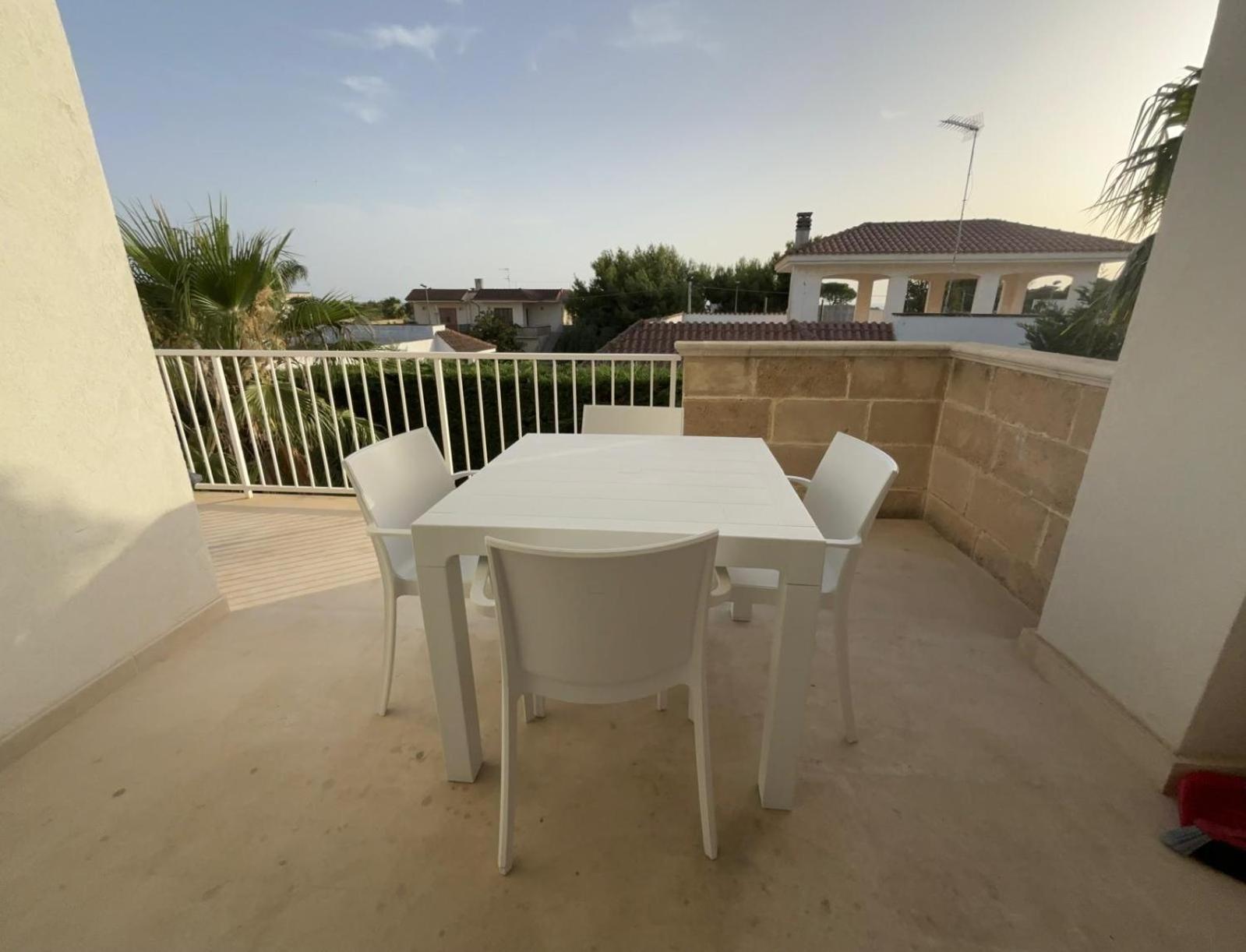 Aparthotel Residence Ludovica - Piscina Panoramica Vista Mare Santa Maria al Bagno Ngoại thất bức ảnh