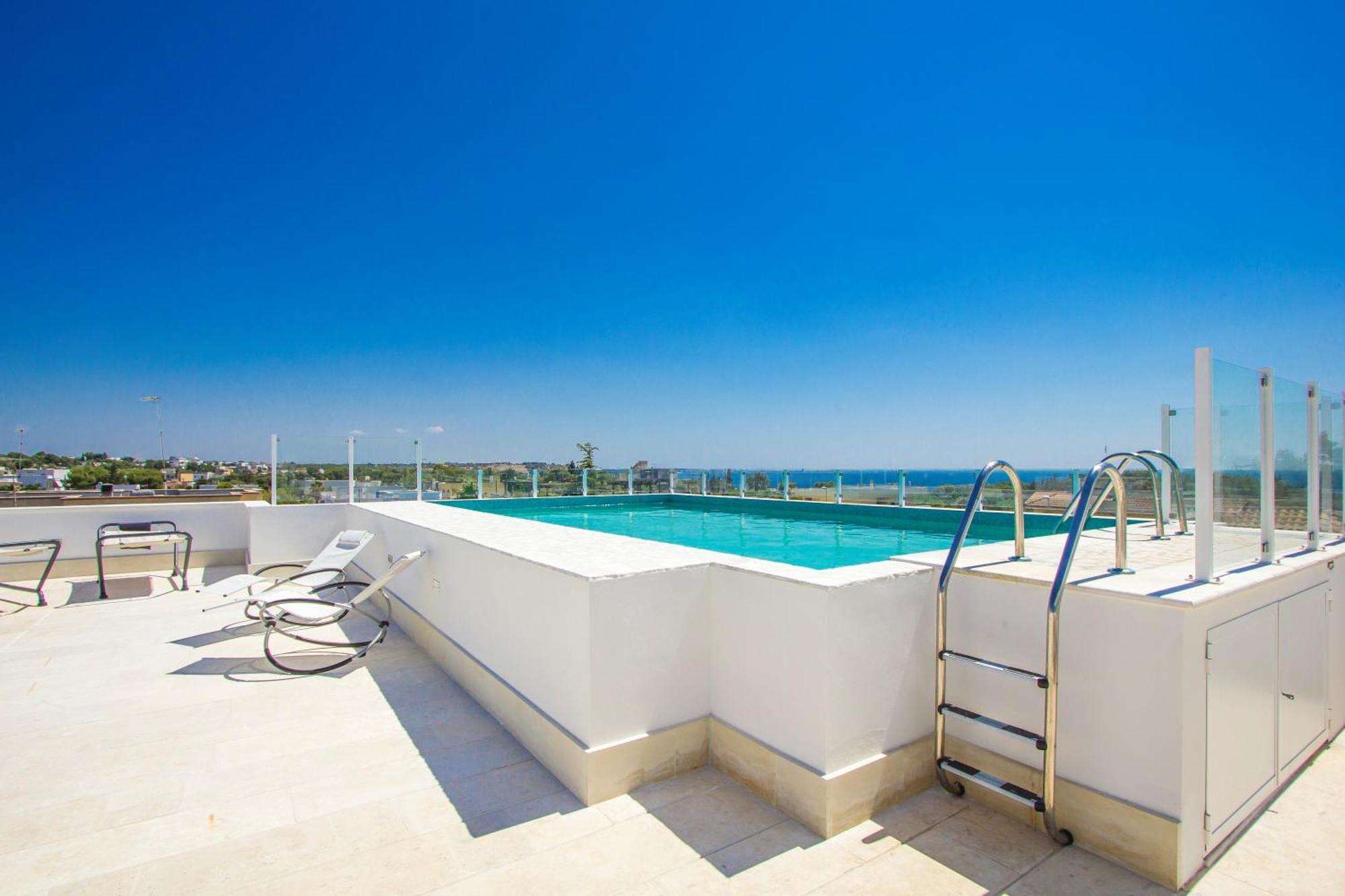 Aparthotel Residence Ludovica - Piscina Panoramica Vista Mare Santa Maria al Bagno Ngoại thất bức ảnh