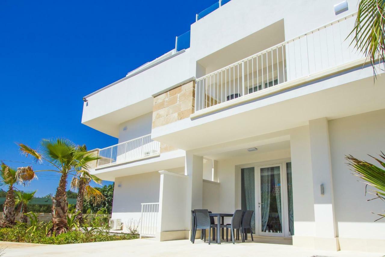 Aparthotel Residence Ludovica - Piscina Panoramica Vista Mare Santa Maria al Bagno Ngoại thất bức ảnh